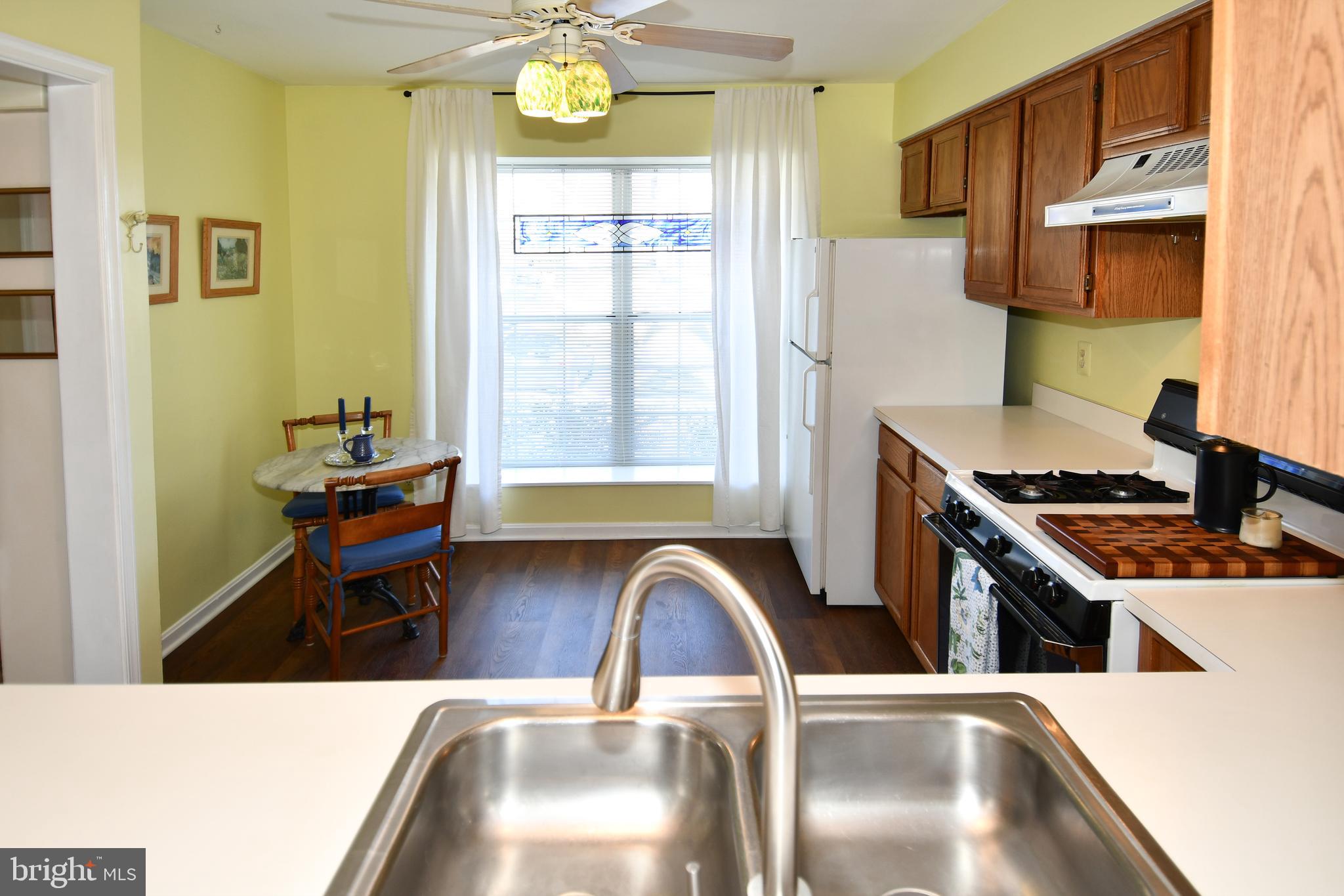 RIVER OAKS - Residential