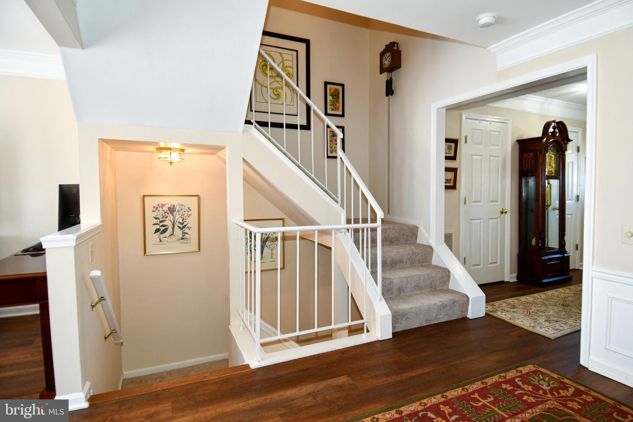 RIVER OAKS - Residential