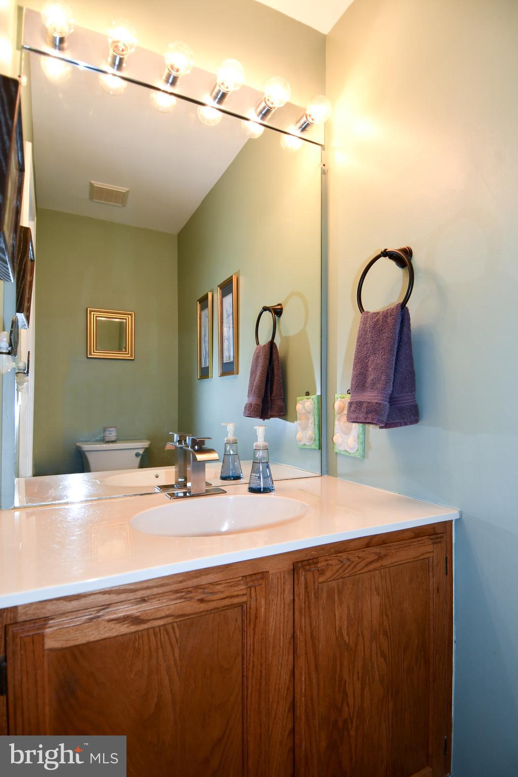 RIVER OAKS - Residential