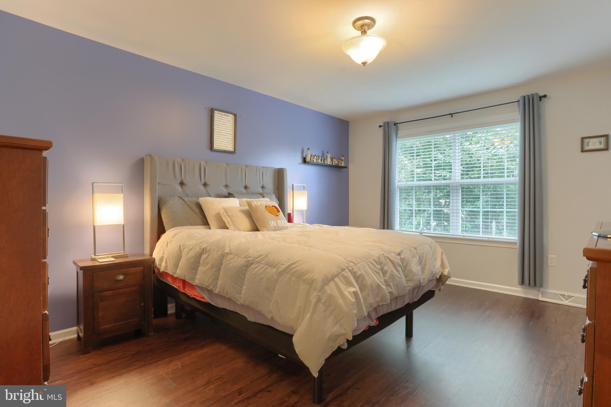 SWEETBRIAR CREEK - Residential
