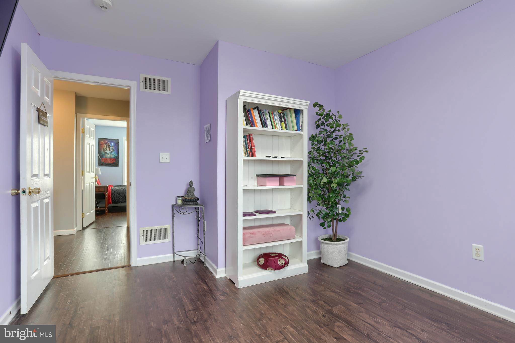 SWEETBRIAR CREEK - Residential