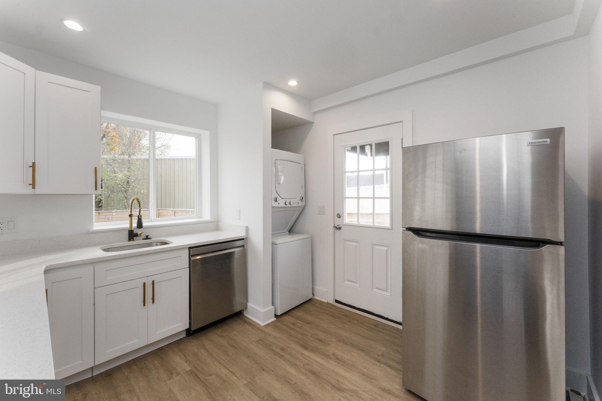 ROXBOROUGH - Residential Lease