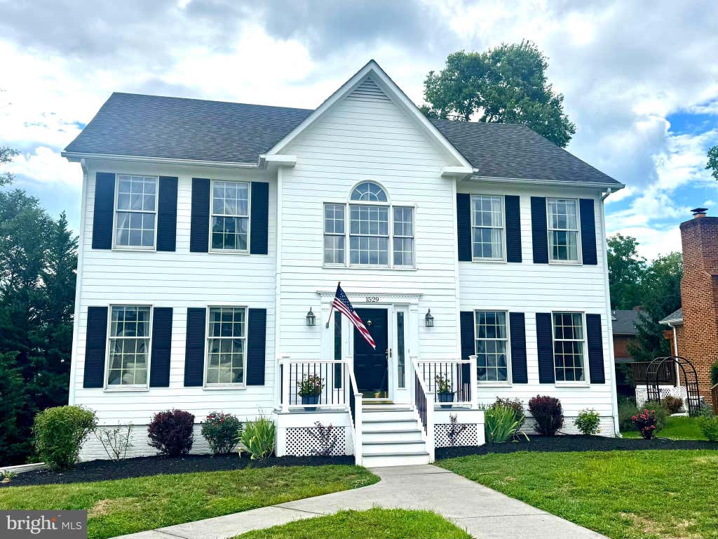 Photo of 1529 Dalton Place, WINCHESTER, VA 22601 (MLS # VAWI2011266)