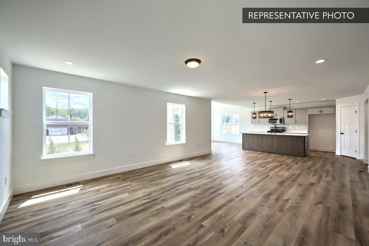 HILLS AT VALLEY VIEW - Residential