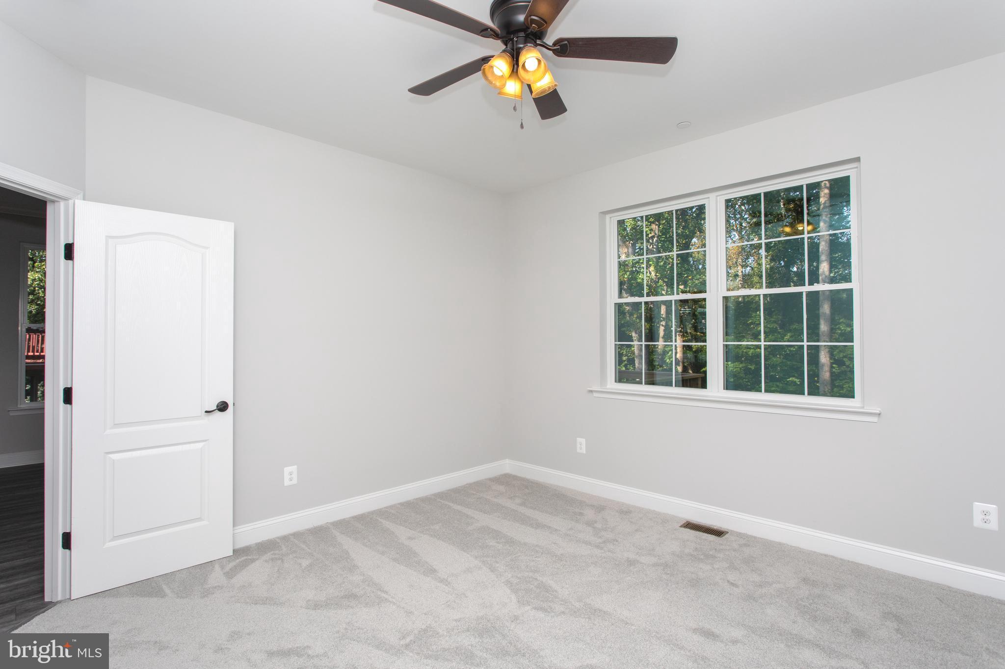 RUSTIC HILLS - Residential