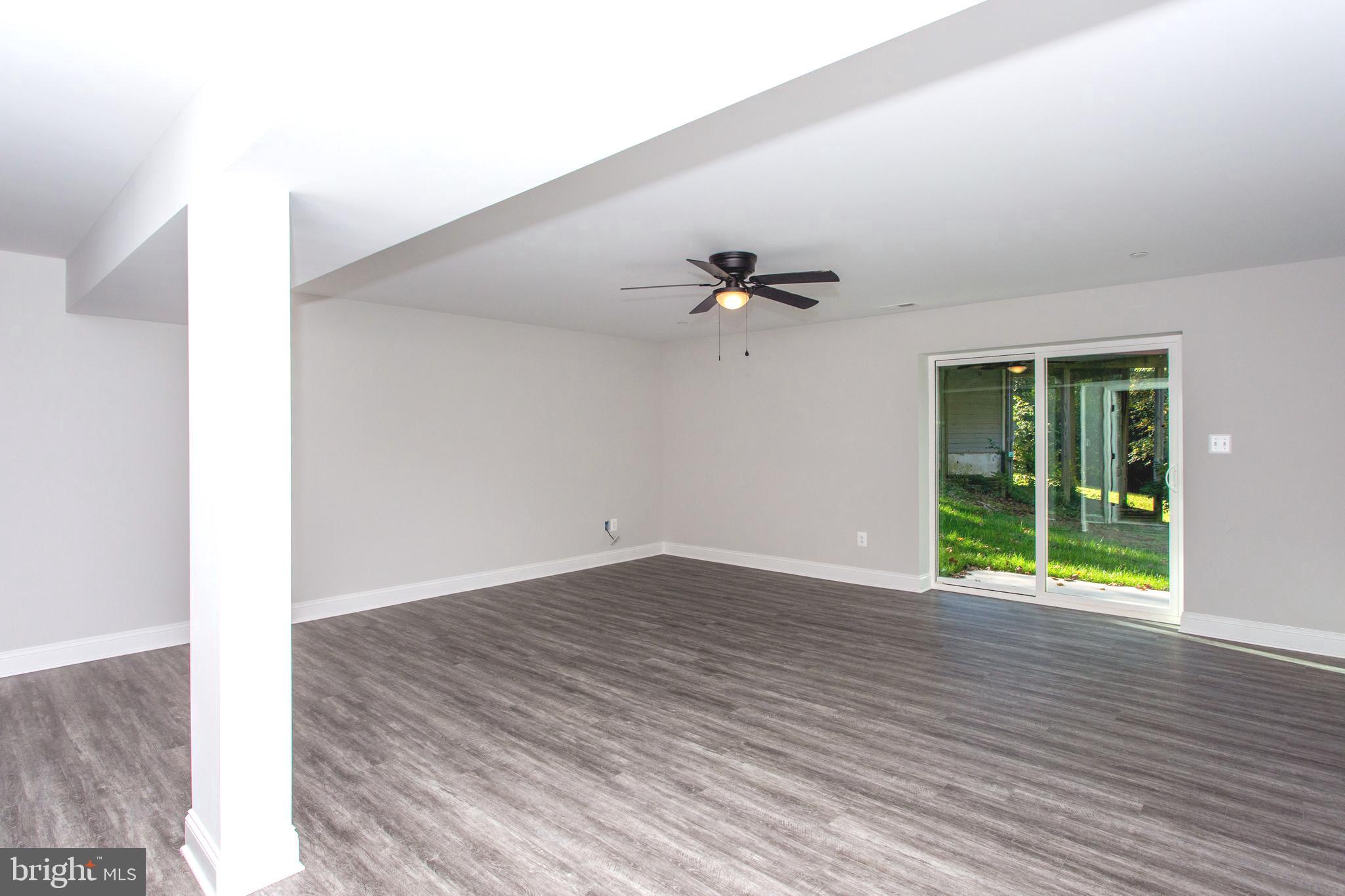 RUSTIC HILLS - Residential