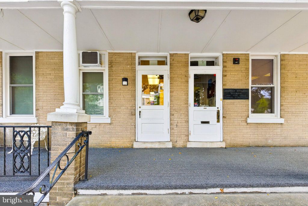 Photo of 131 Pearl Street, LANCASTER, PA 17603 (MLS # PALA2076480)