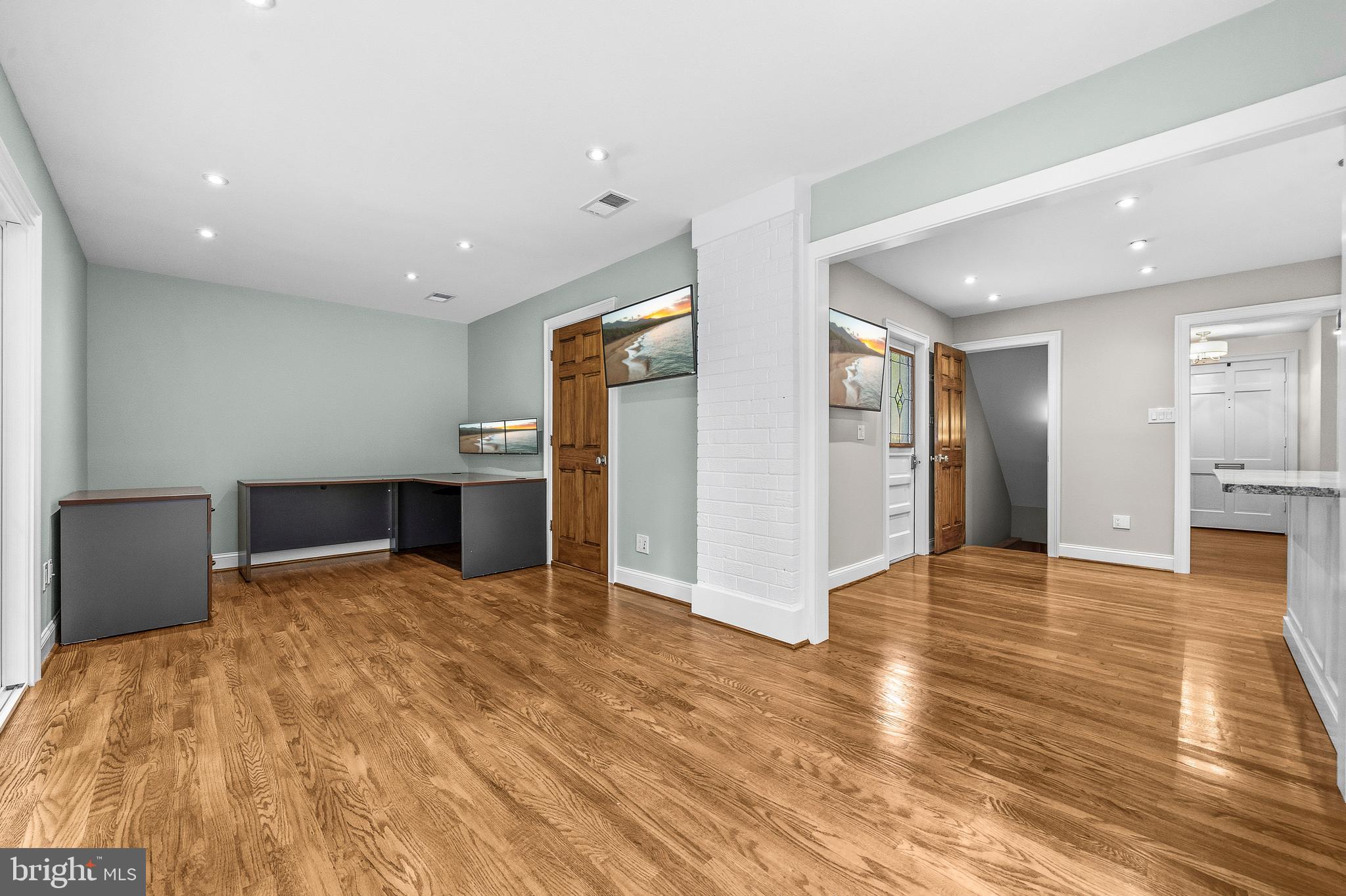 KINGS PARK - Residential