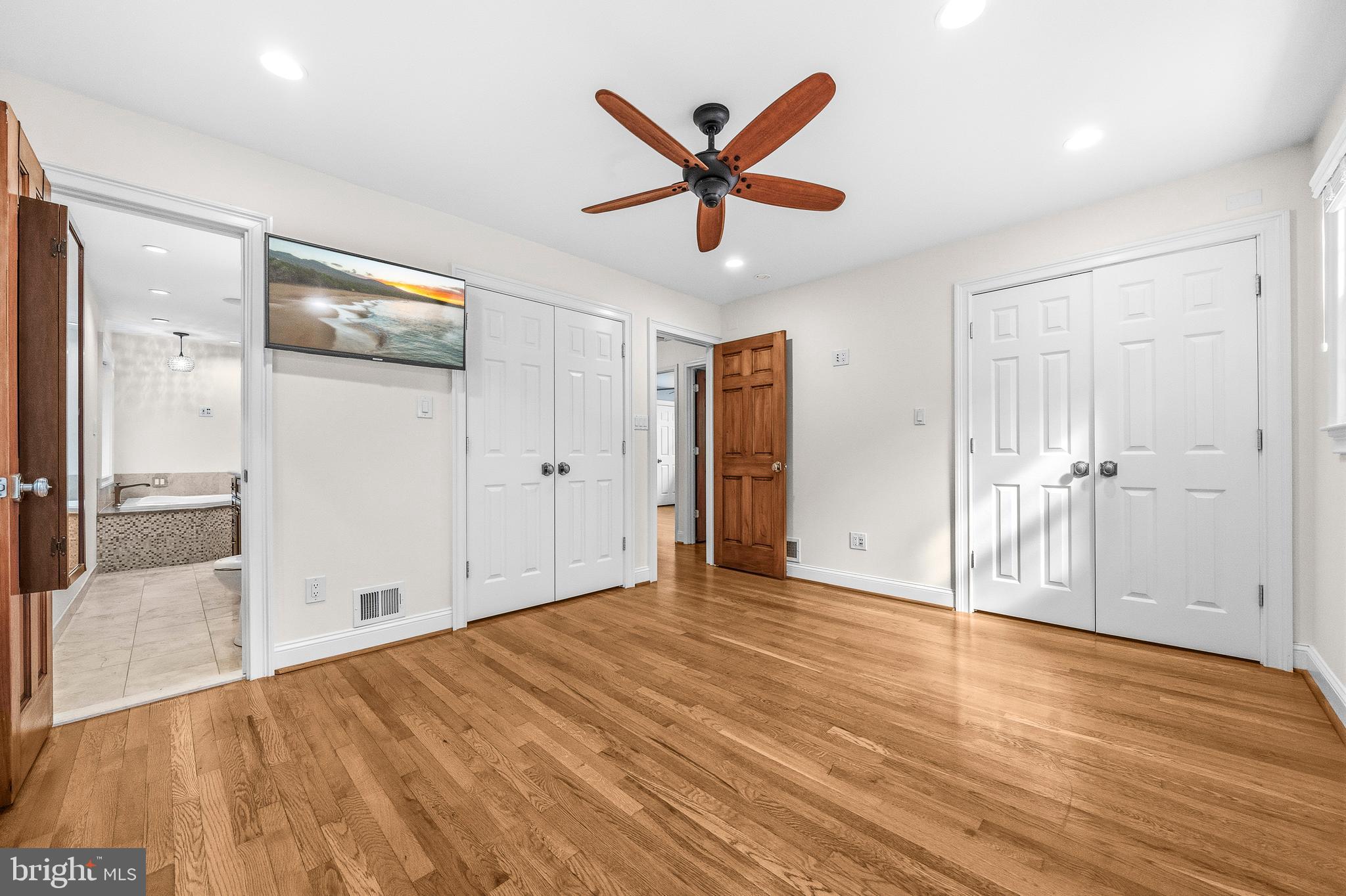 KINGS PARK - Residential