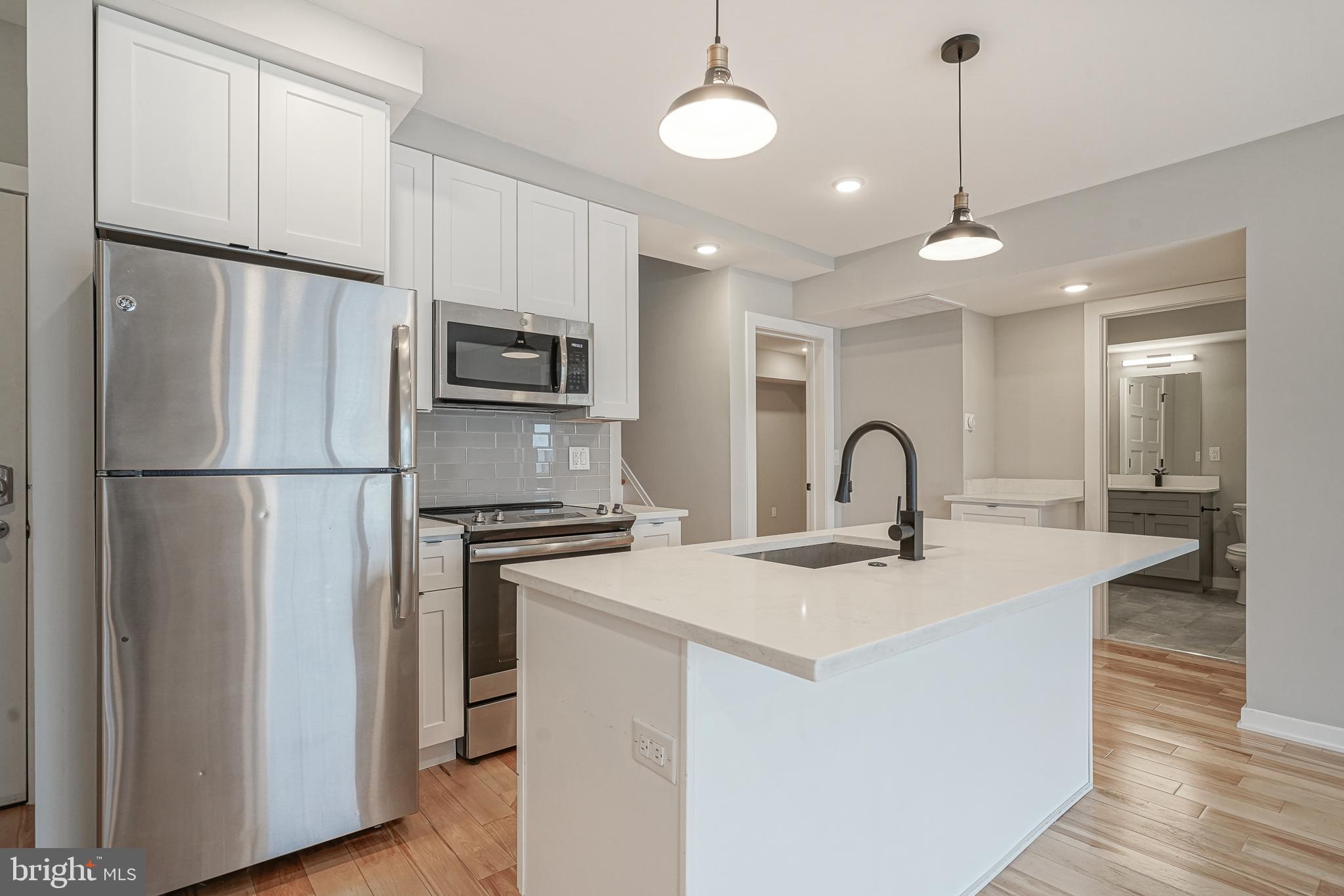 FRANCISVILLE - Residential Lease