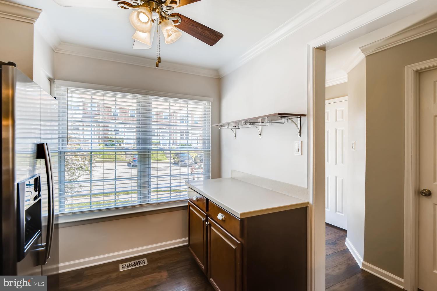 ROLLING CREST - Residential