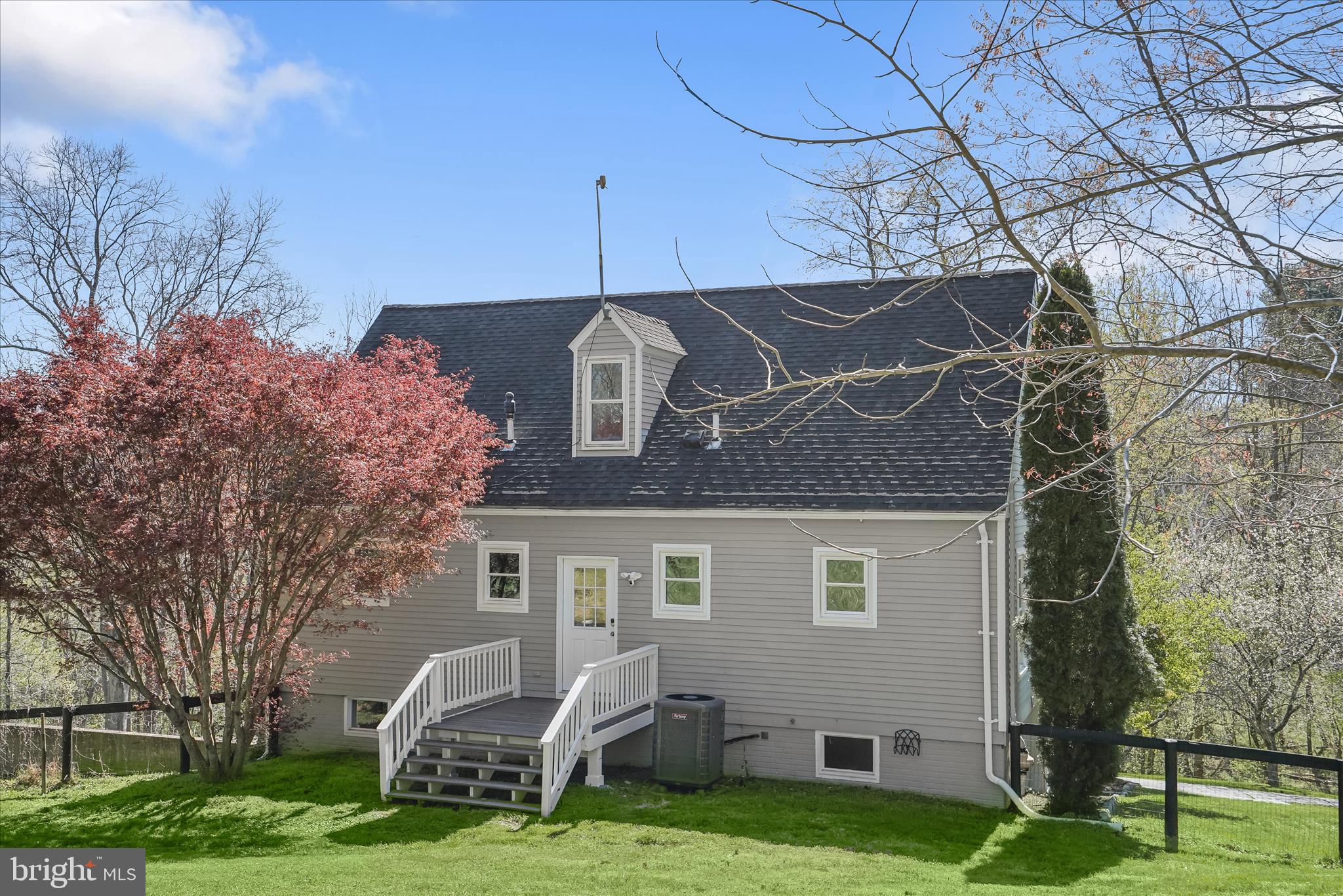 WELLINGTON - Residential