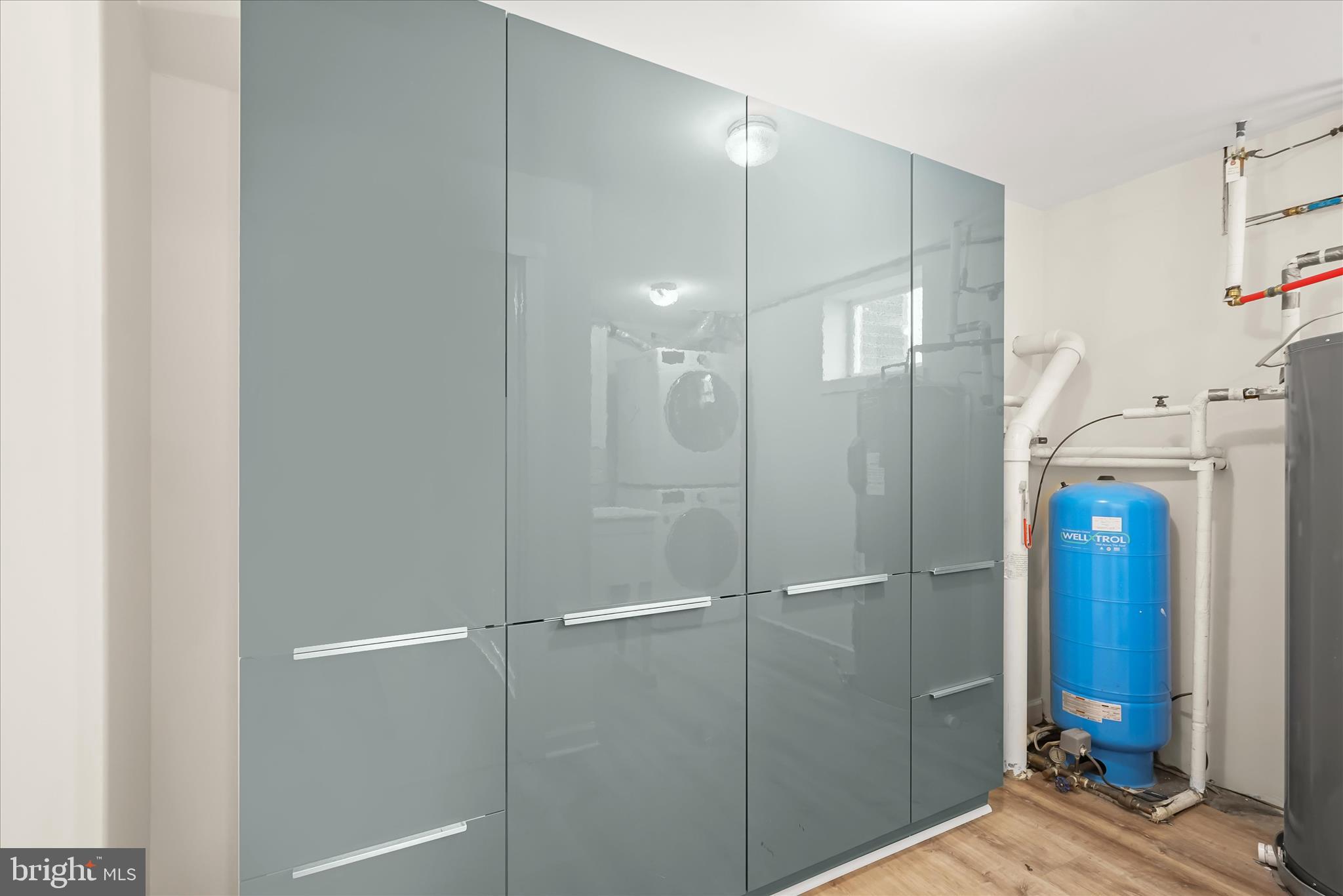 WELLINGTON - Residential