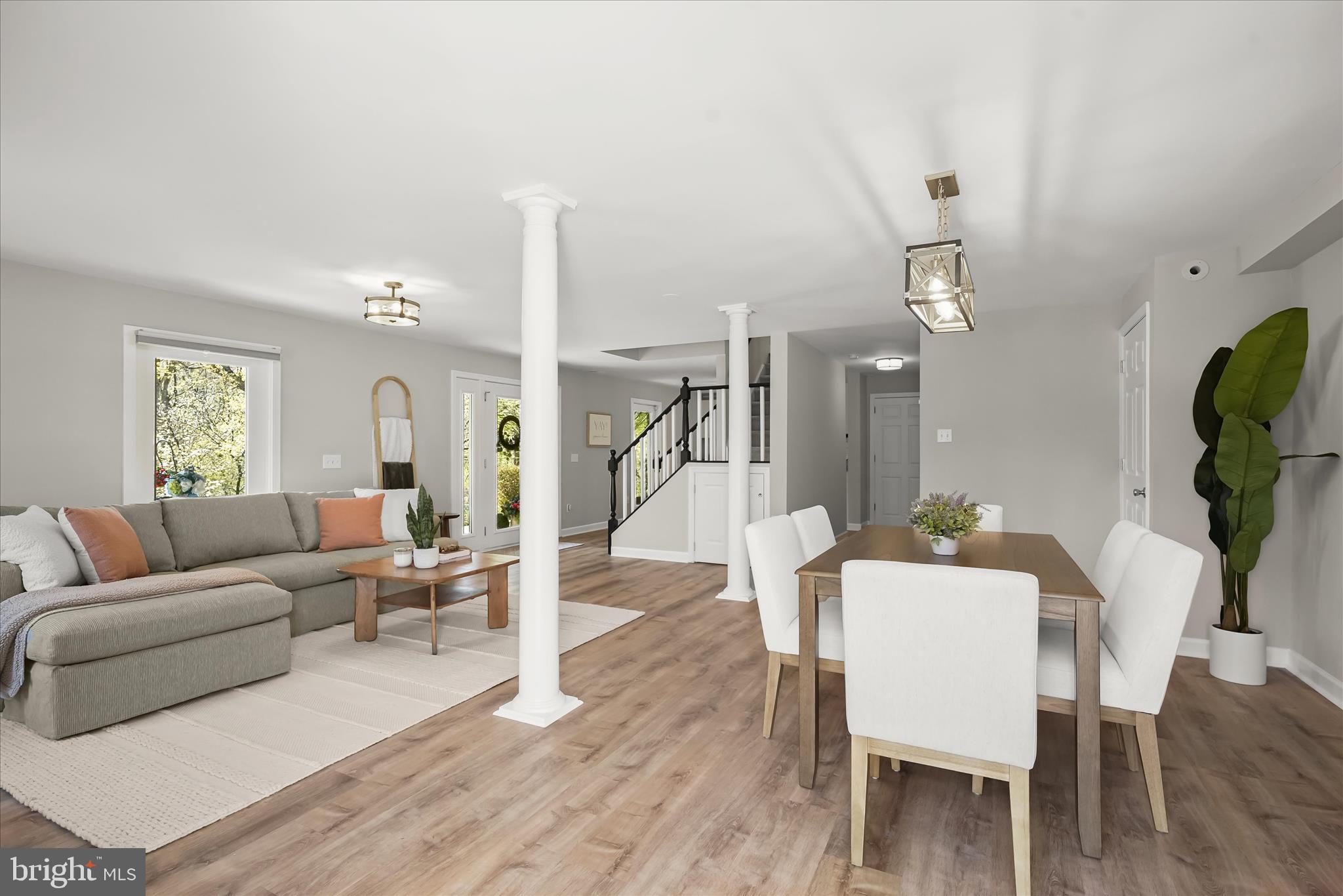 WELLINGTON - Residential