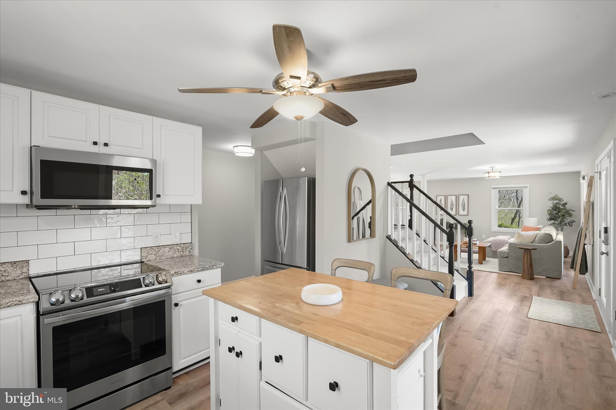 WELLINGTON - Residential