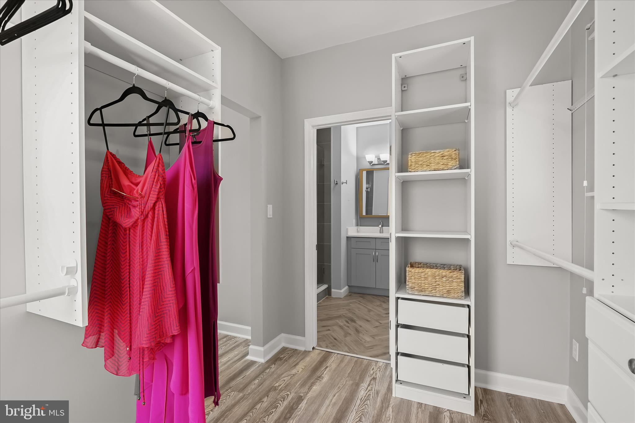 WELLINGTON - Residential