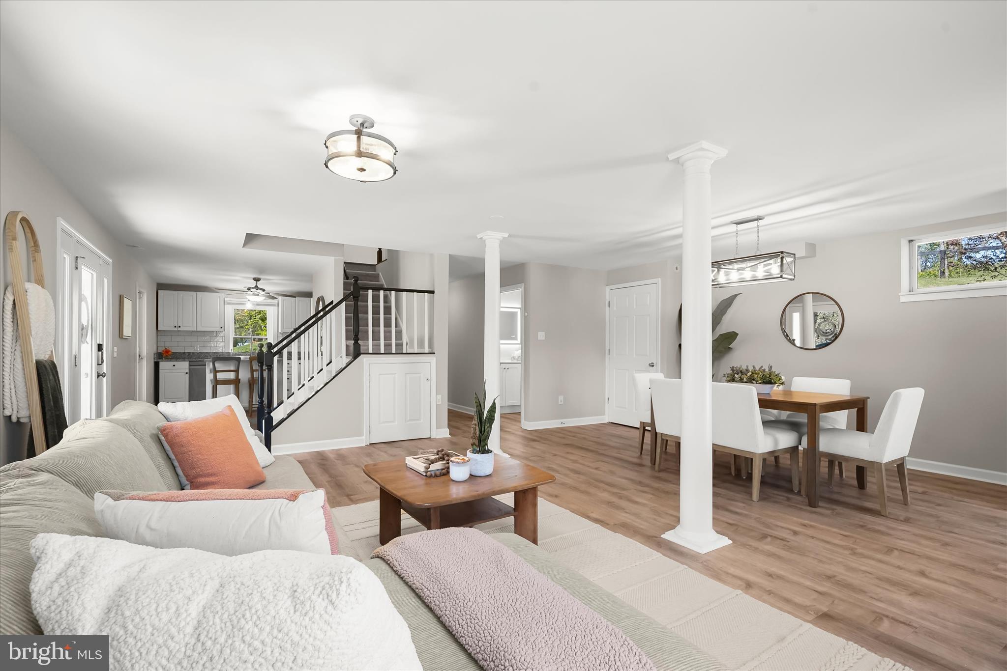 WELLINGTON - Residential