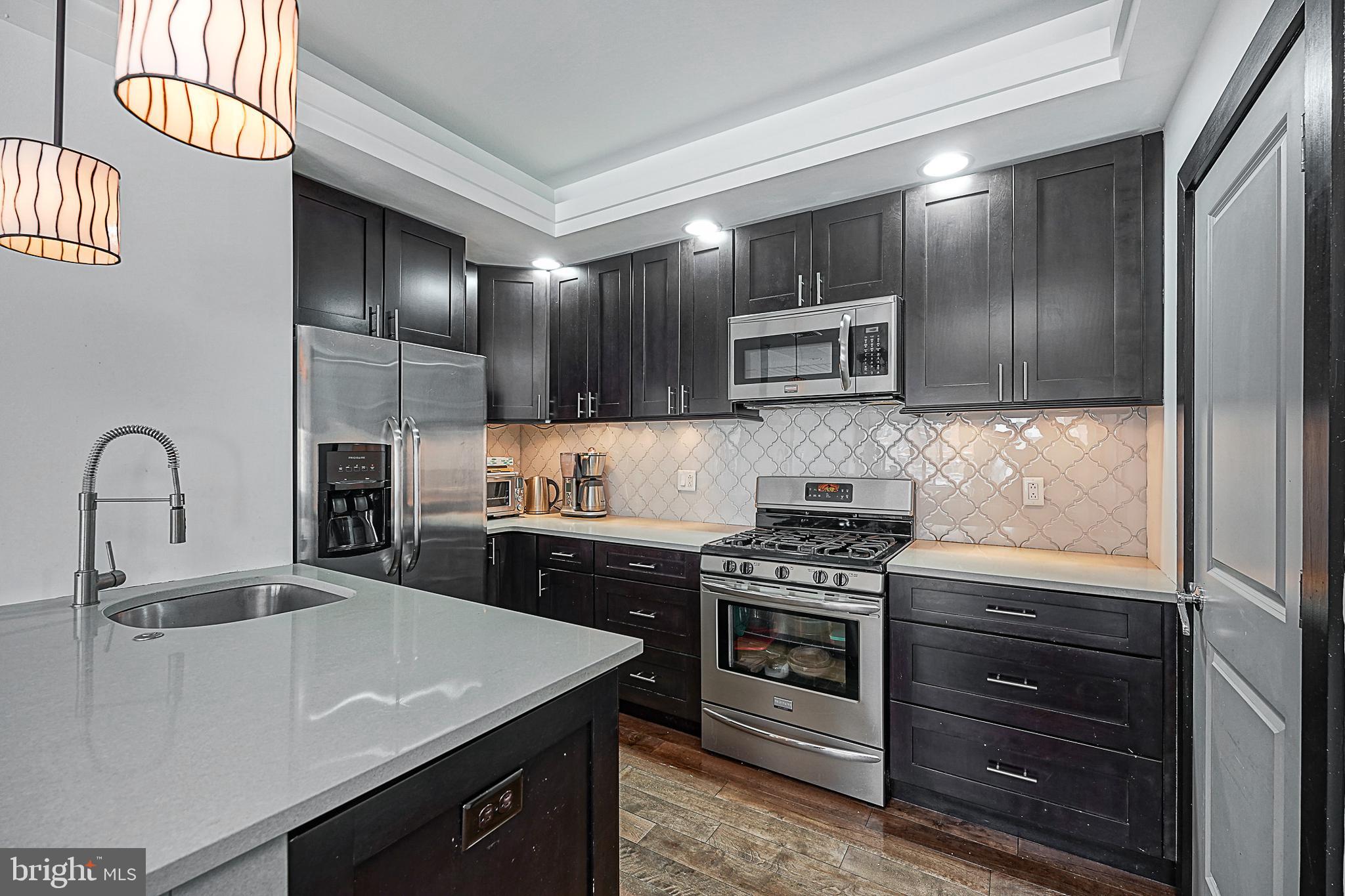 SPRING ARTS - Residential