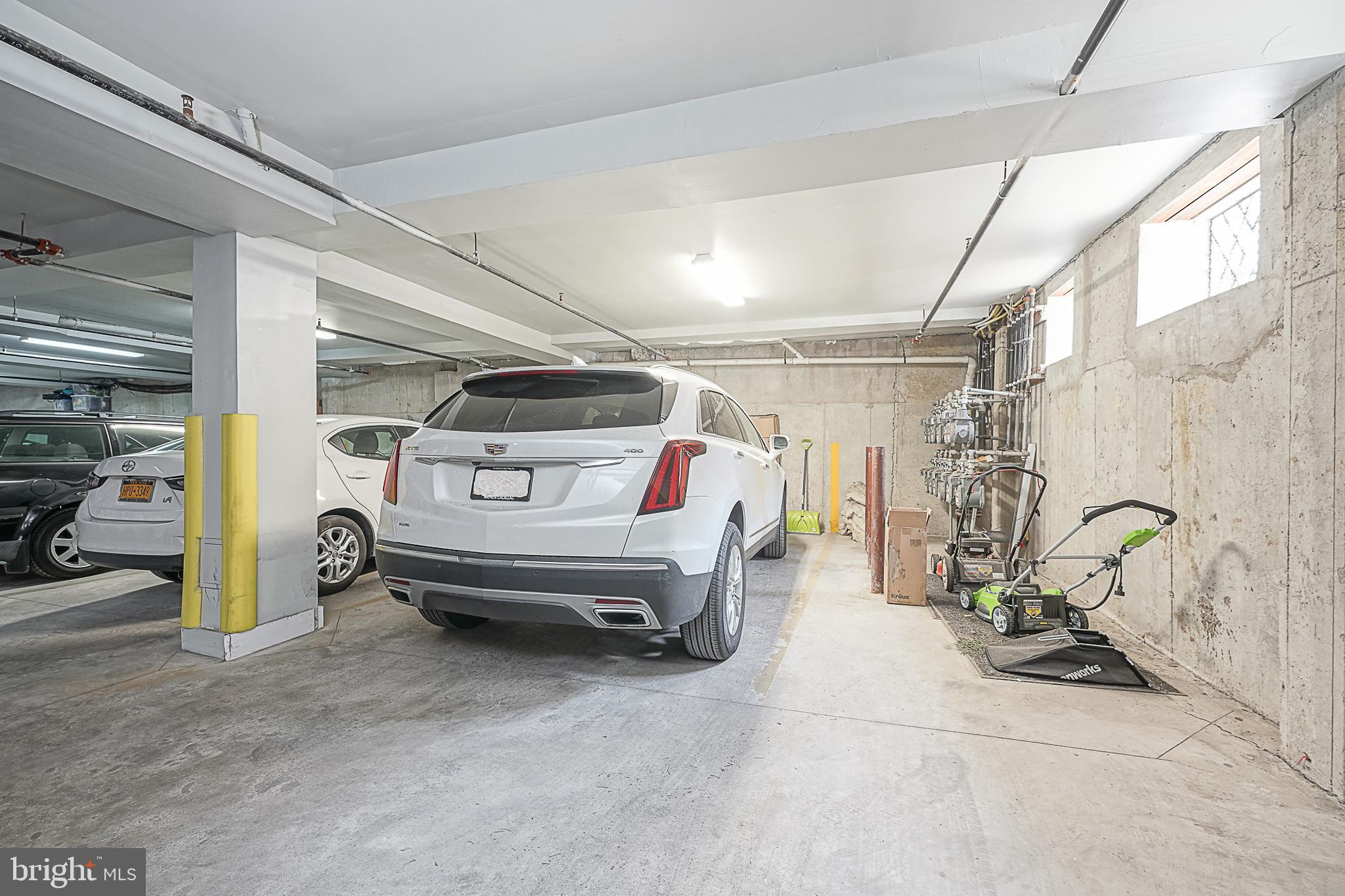 SPRING ARTS - Residential