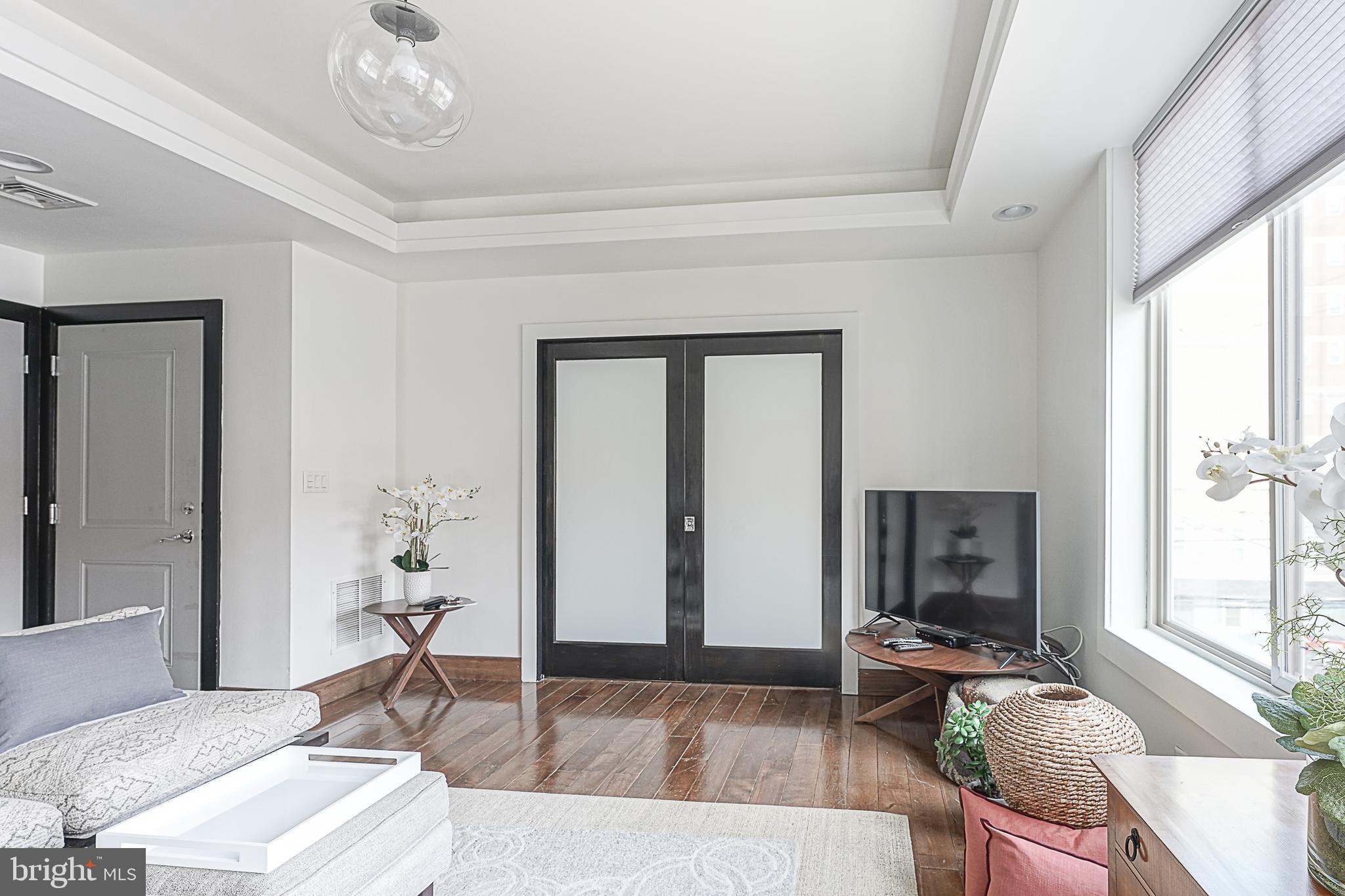 SPRING ARTS - Residential