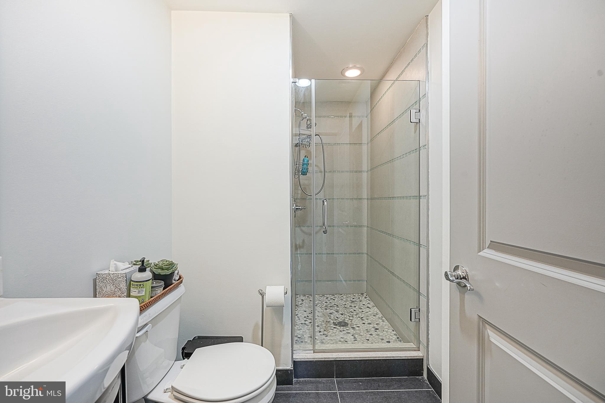 SPRING ARTS - Residential