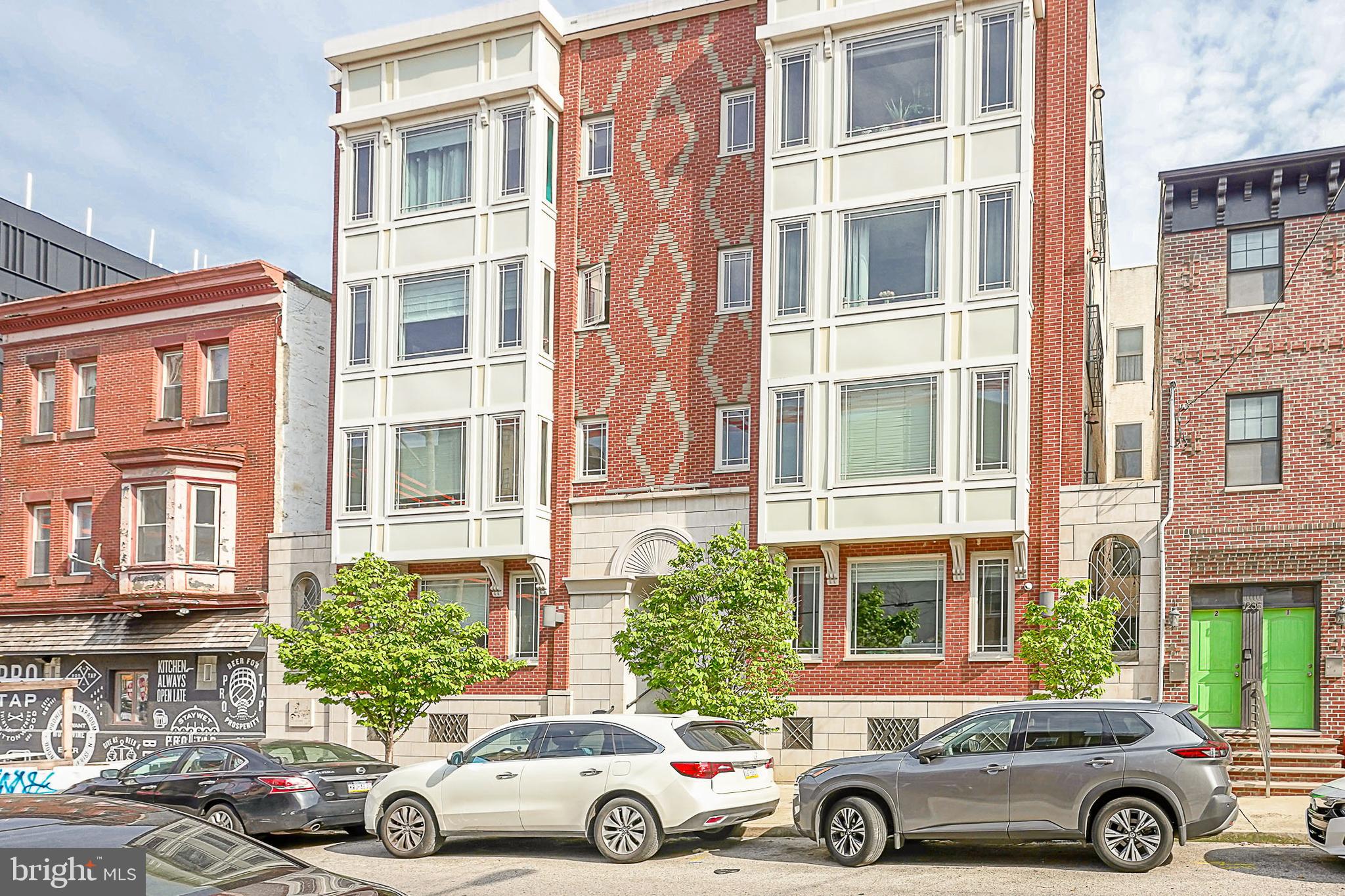 SPRING ARTS - Residential