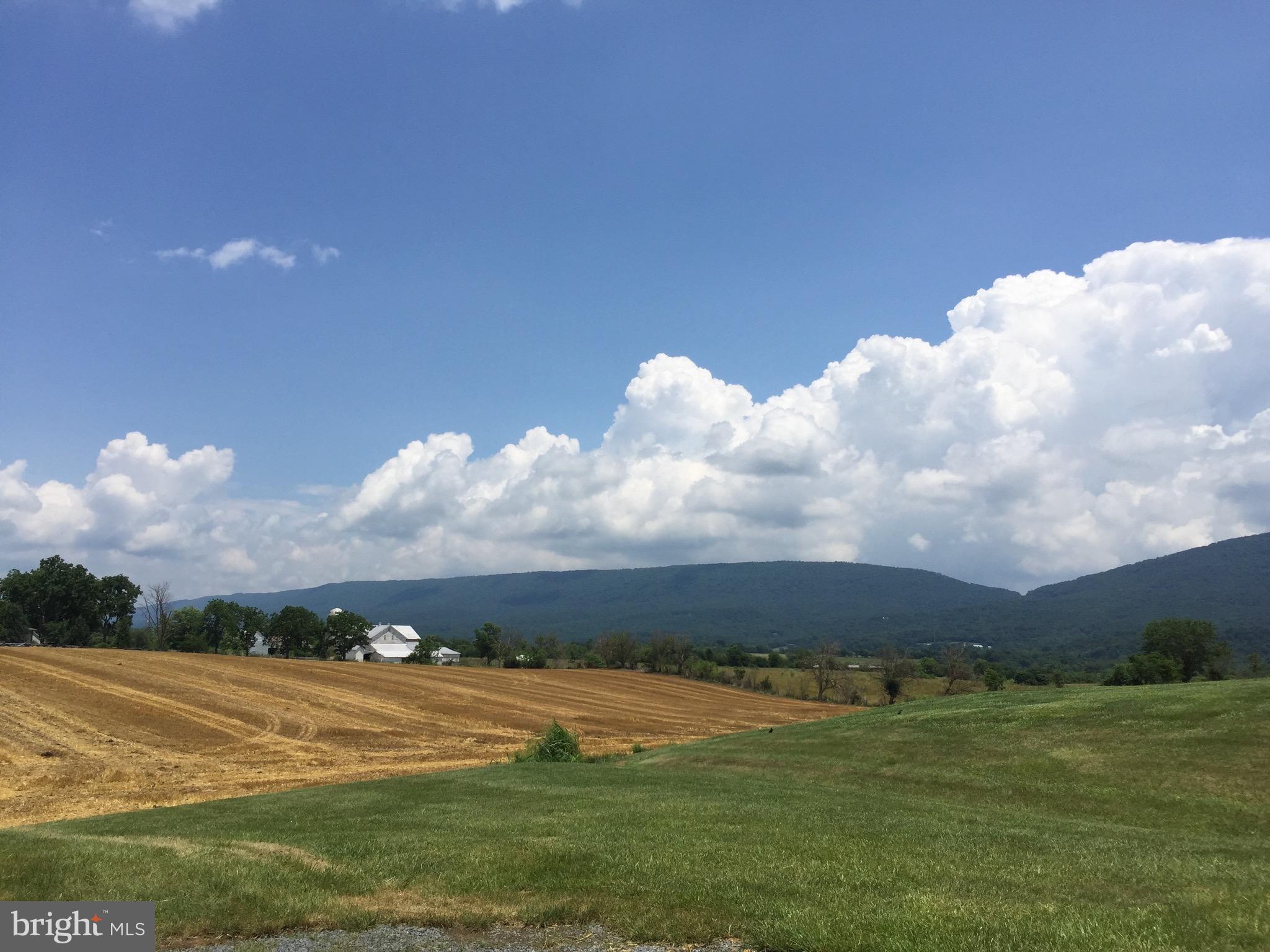 FAIRWAY VIEW ESTATES - Residential