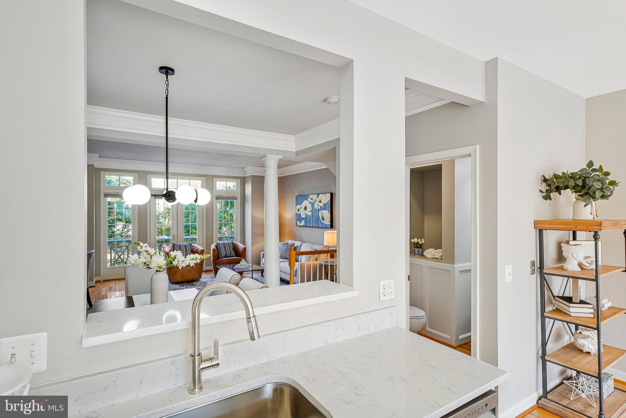 LANSDOWNE ON THE POTOMAC - Residential