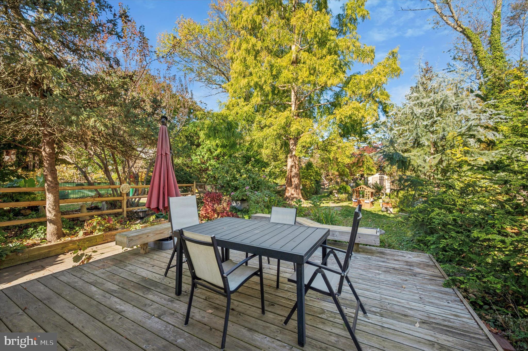 GARRETT HILL - Residential