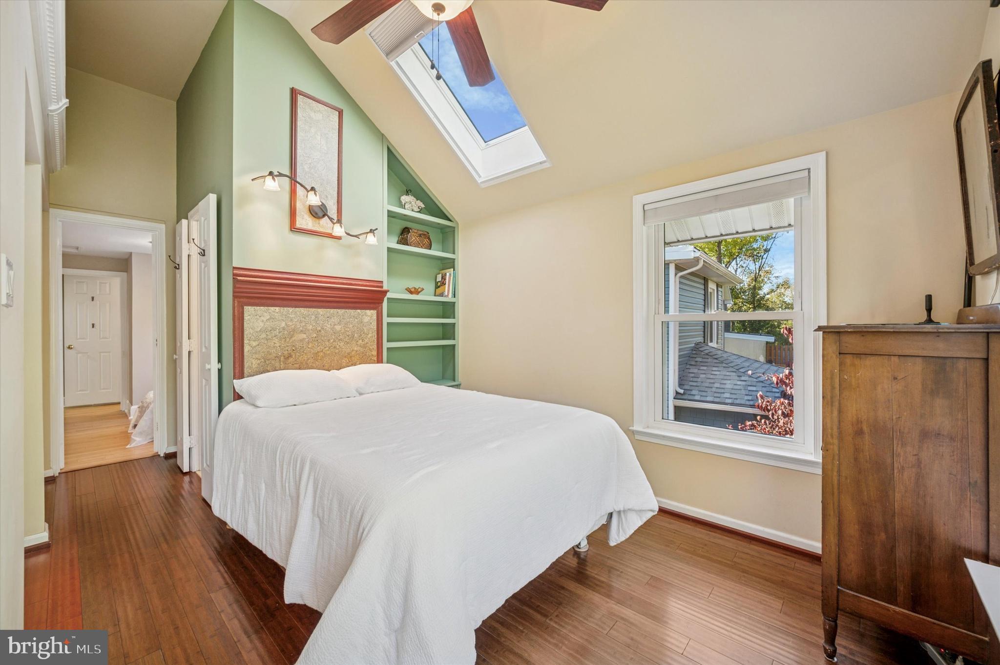 GARRETT HILL - Residential