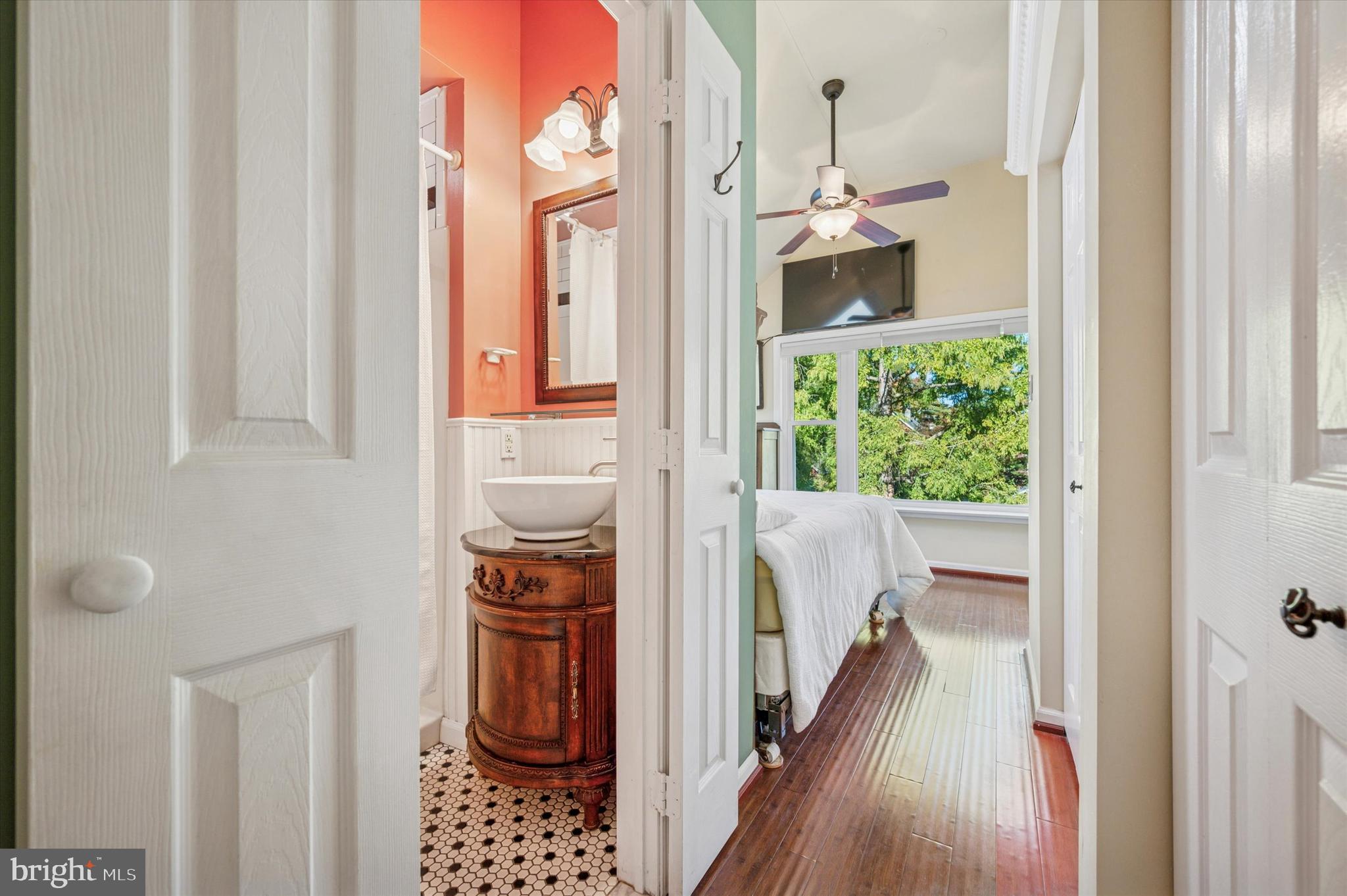 GARRETT HILL - Residential