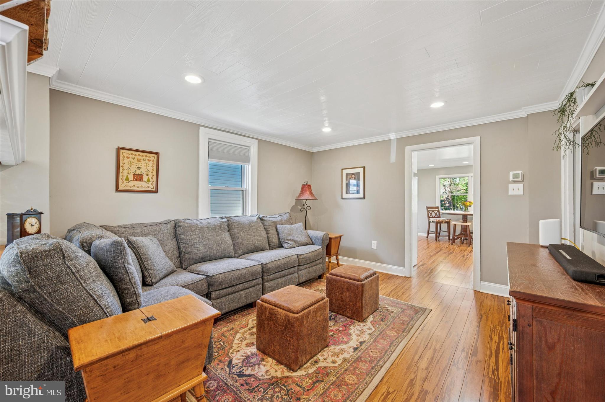 GARRETT HILL - Residential