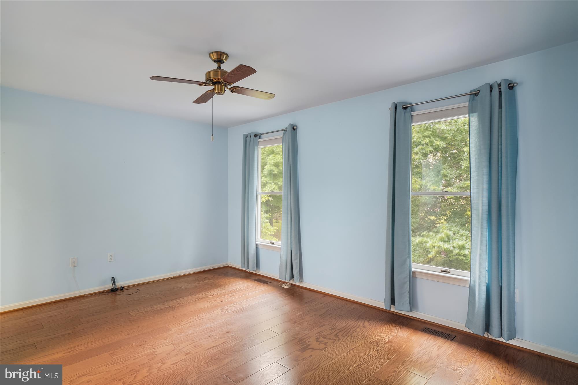 WHITTIER POND - Residential