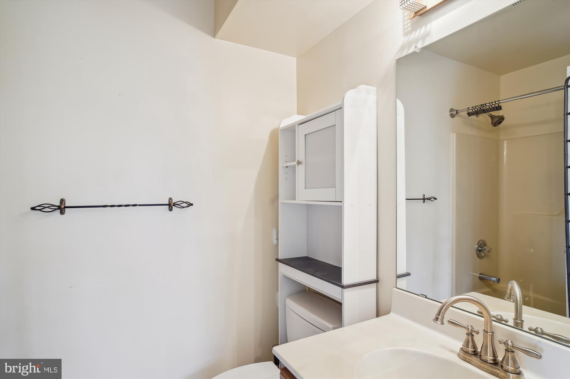 WHITTIER POND - Residential