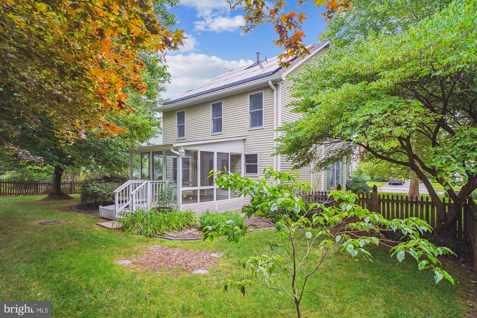 WHITTIER POND - Residential