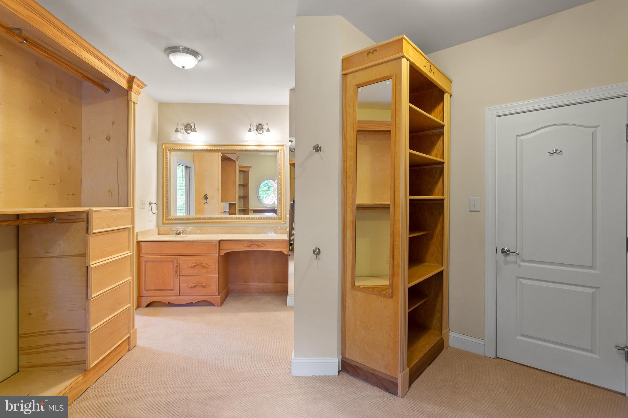 ASHGROVE WOODS - Residential