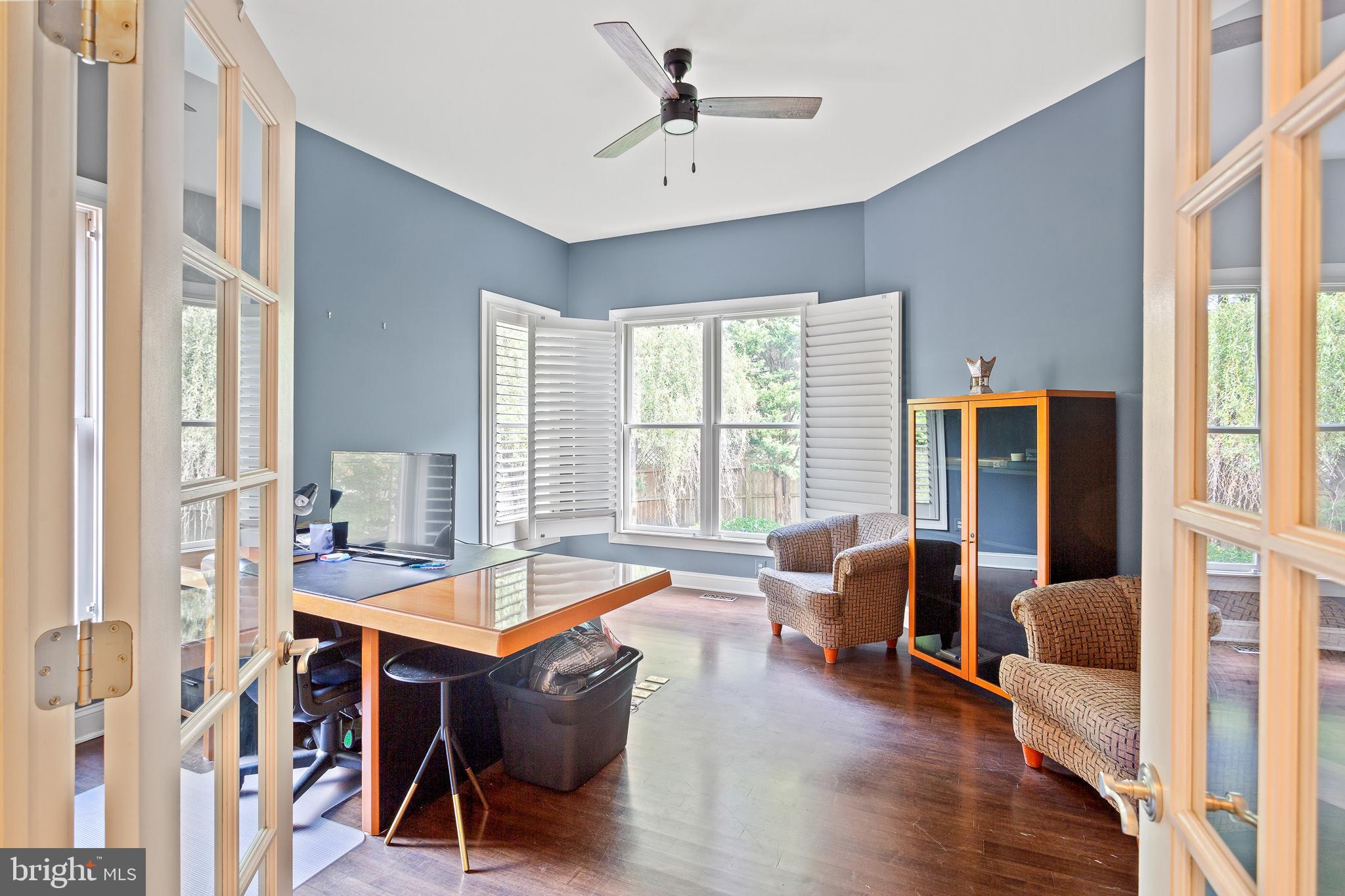 ASHGROVE WOODS - Residential