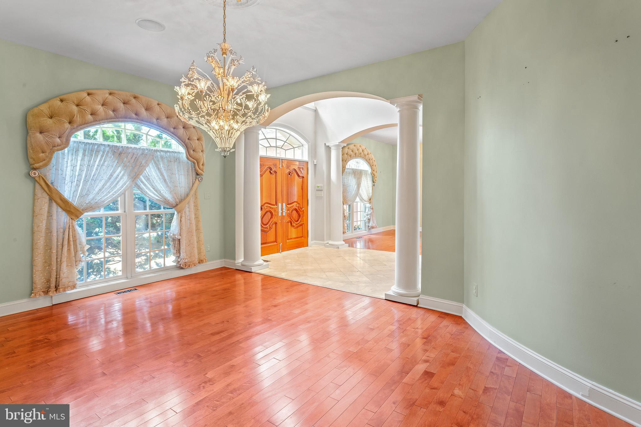 ASHGROVE WOODS - Residential