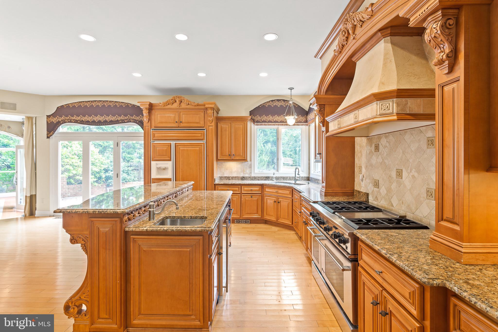 ASHGROVE WOODS - Residential