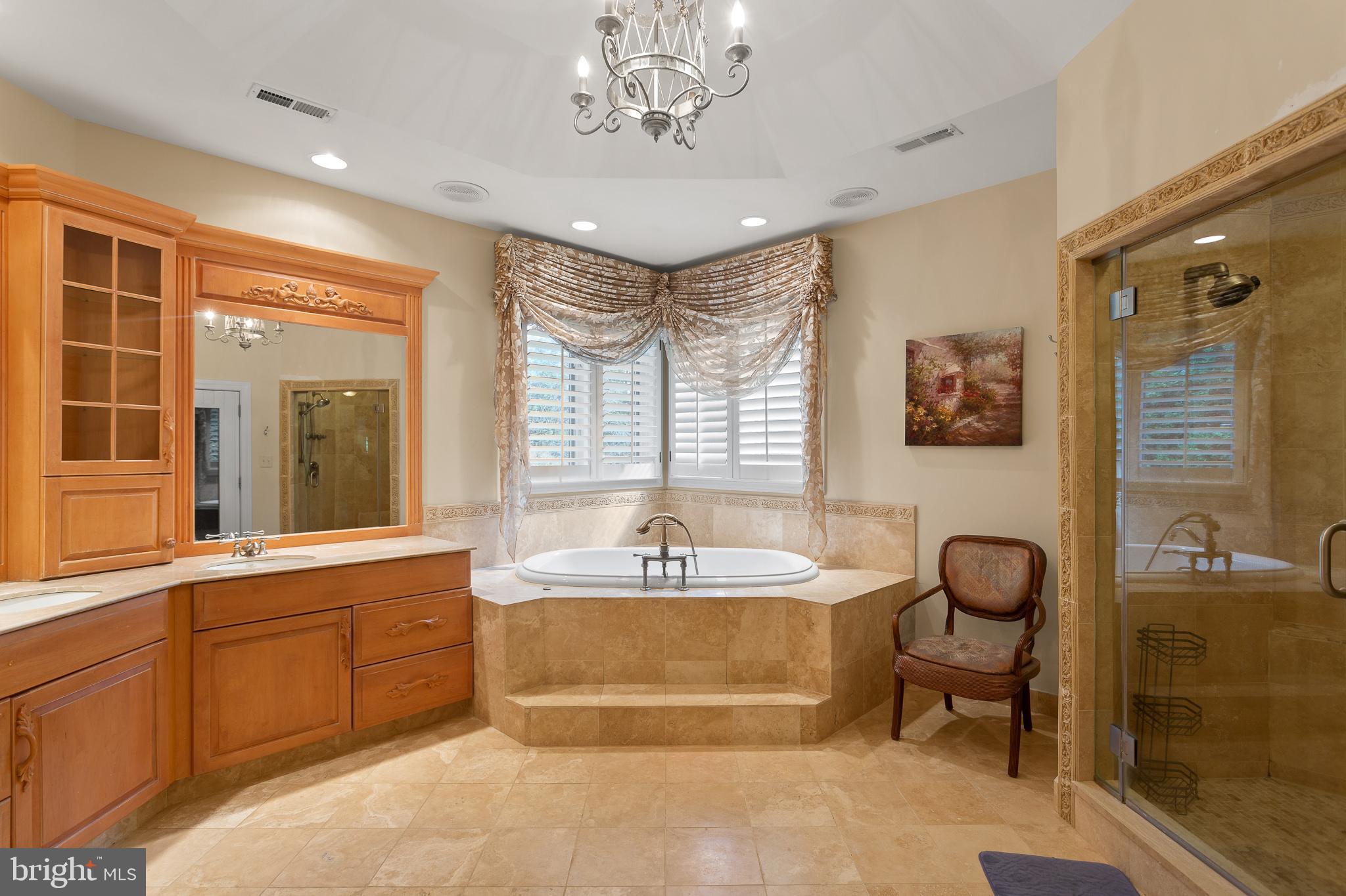 ASHGROVE WOODS - Residential