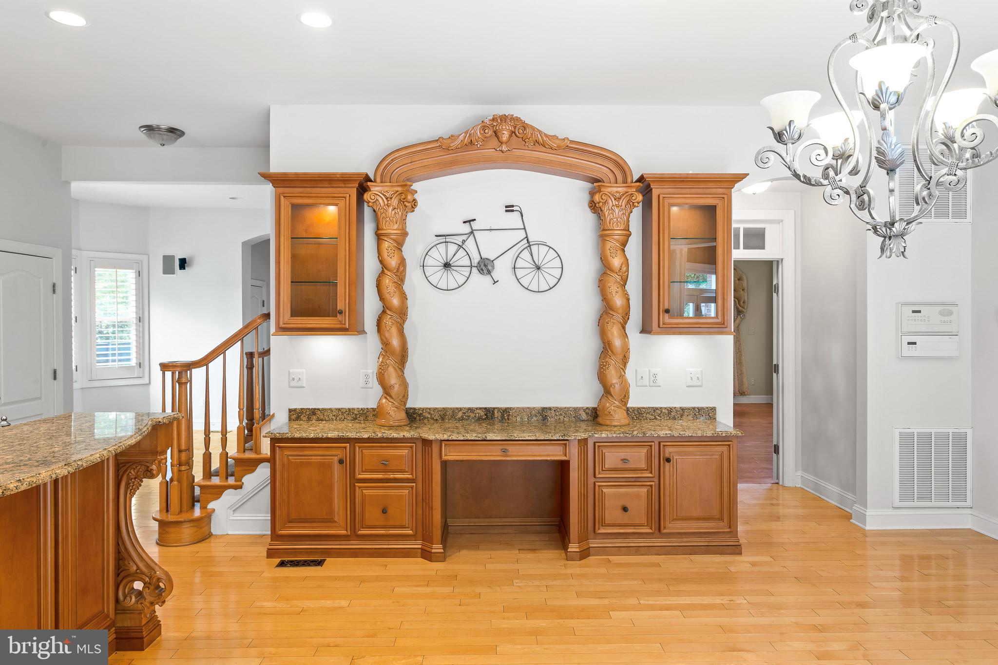 ASHGROVE WOODS - Residential