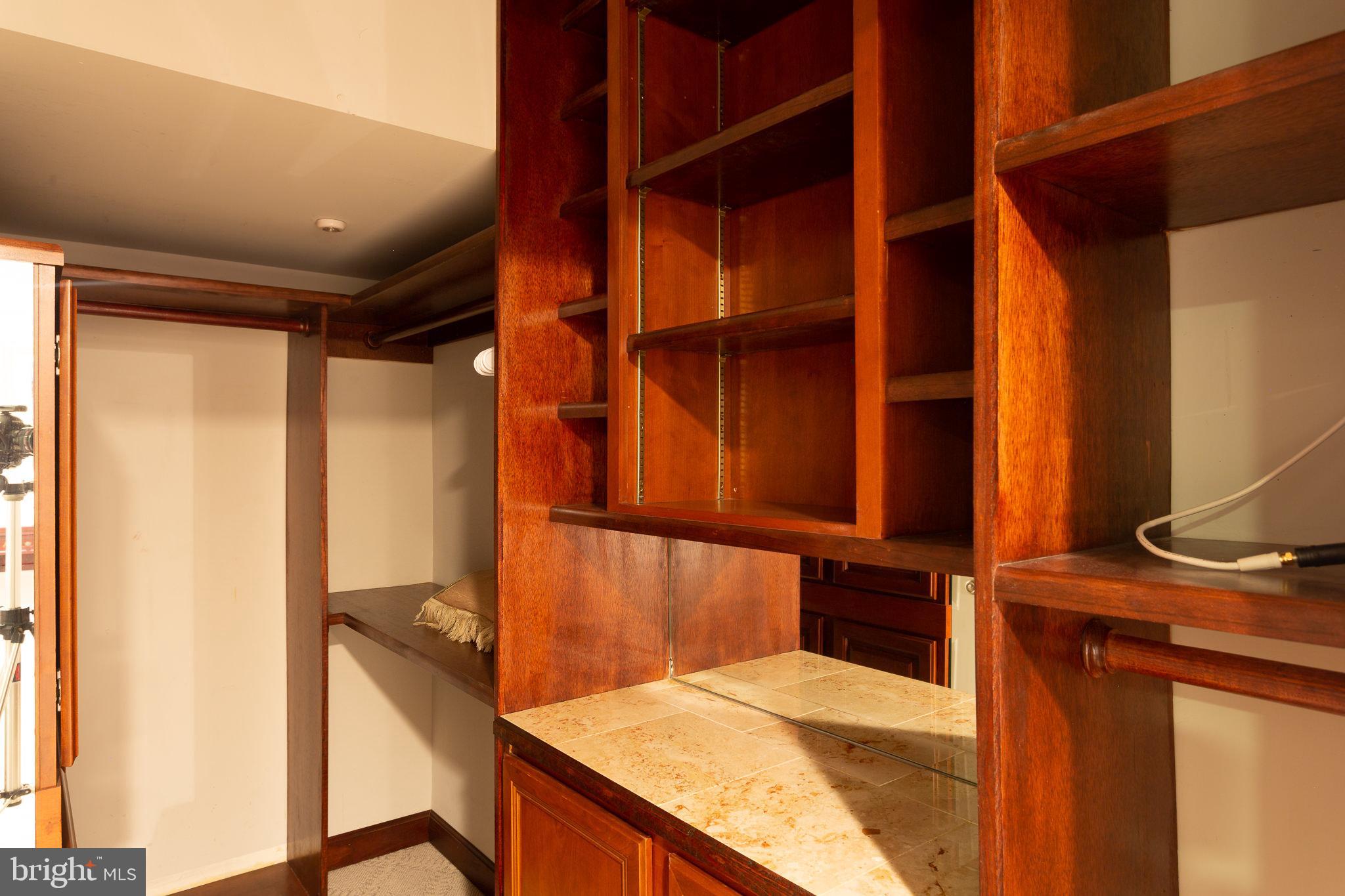 ASHGROVE WOODS - Residential