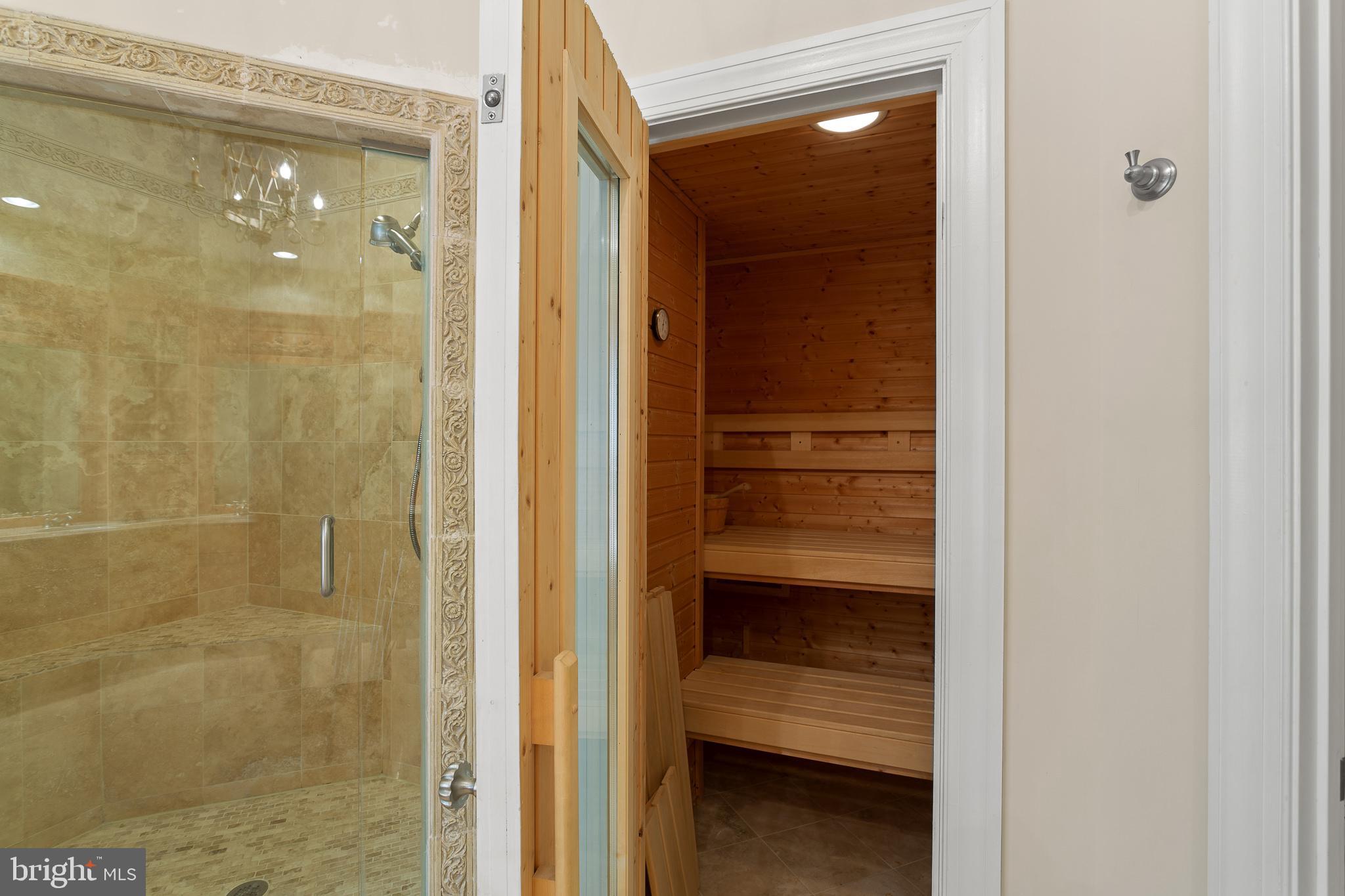 ASHGROVE WOODS - Residential