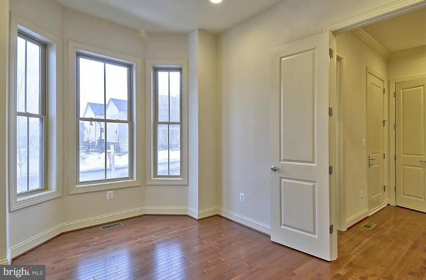 CABIN BRANCH - Residential