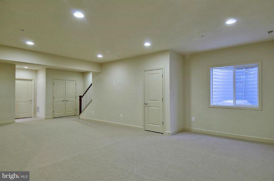 CABIN BRANCH - Residential