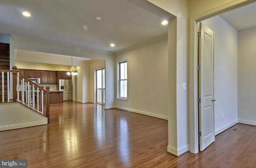 CABIN BRANCH - Residential