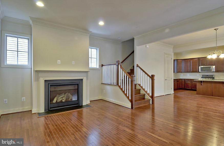 CABIN BRANCH - Residential