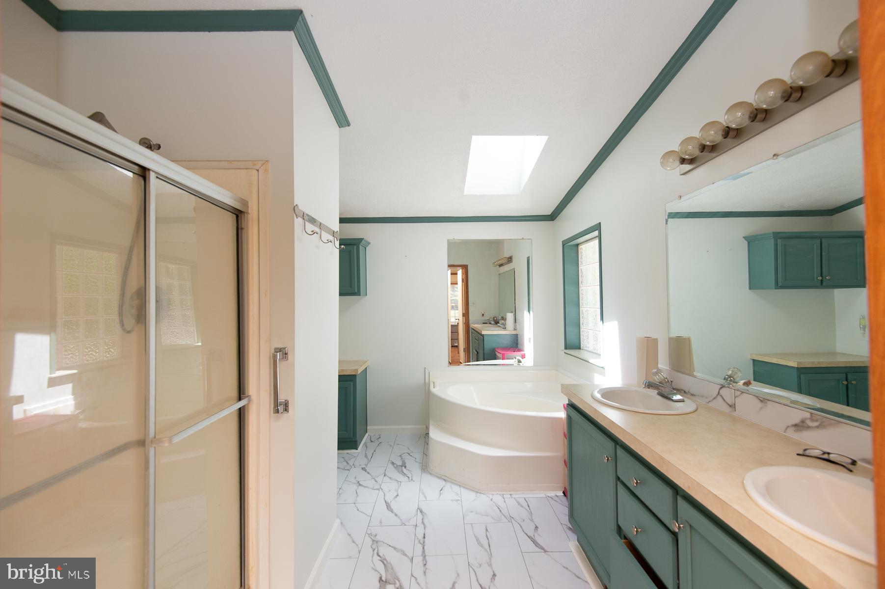 CABIN RIDGE - Residential