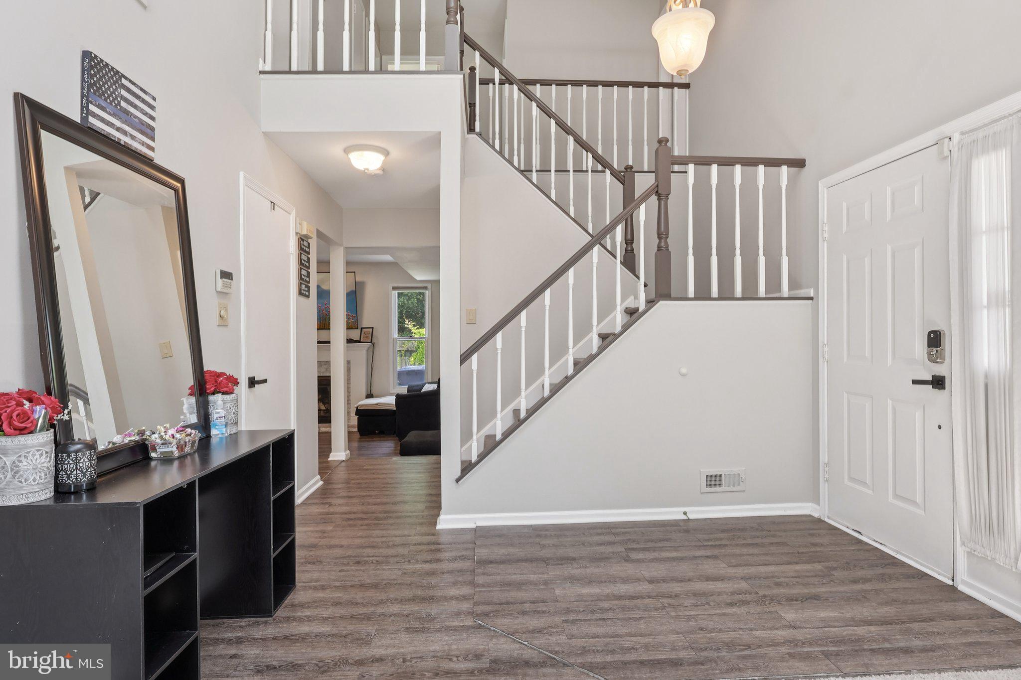 8 CONOVER COURT