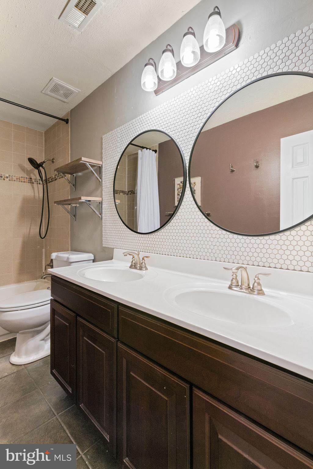 AQUIA HARBOUR - Residential